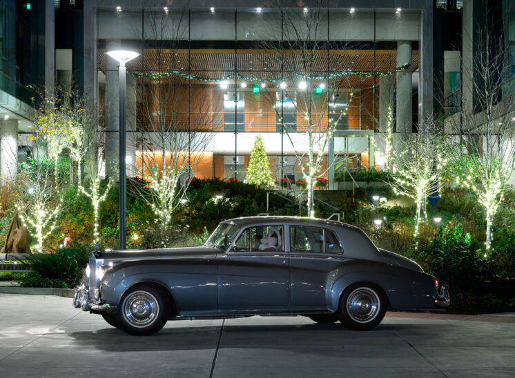 Southport by SECO Development, 2020 Holiday Card with classic Rolls-Royce. Jerry and Lois Photography